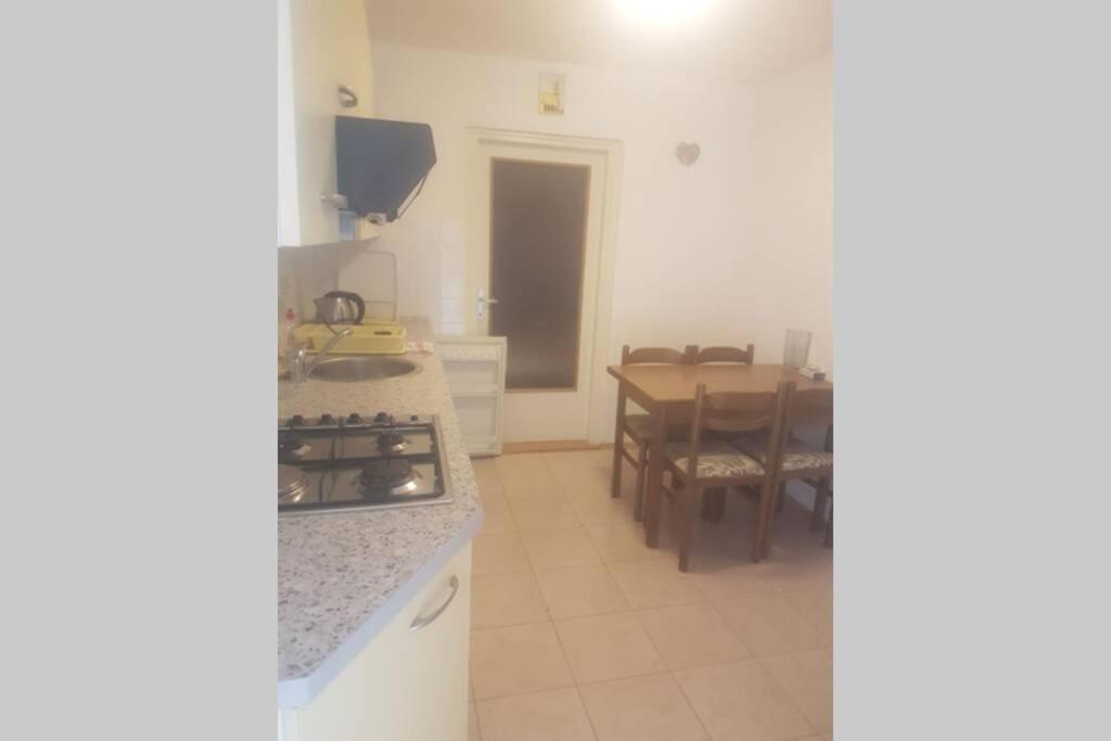 ברלה Apartman Nela מראה חיצוני תמונה